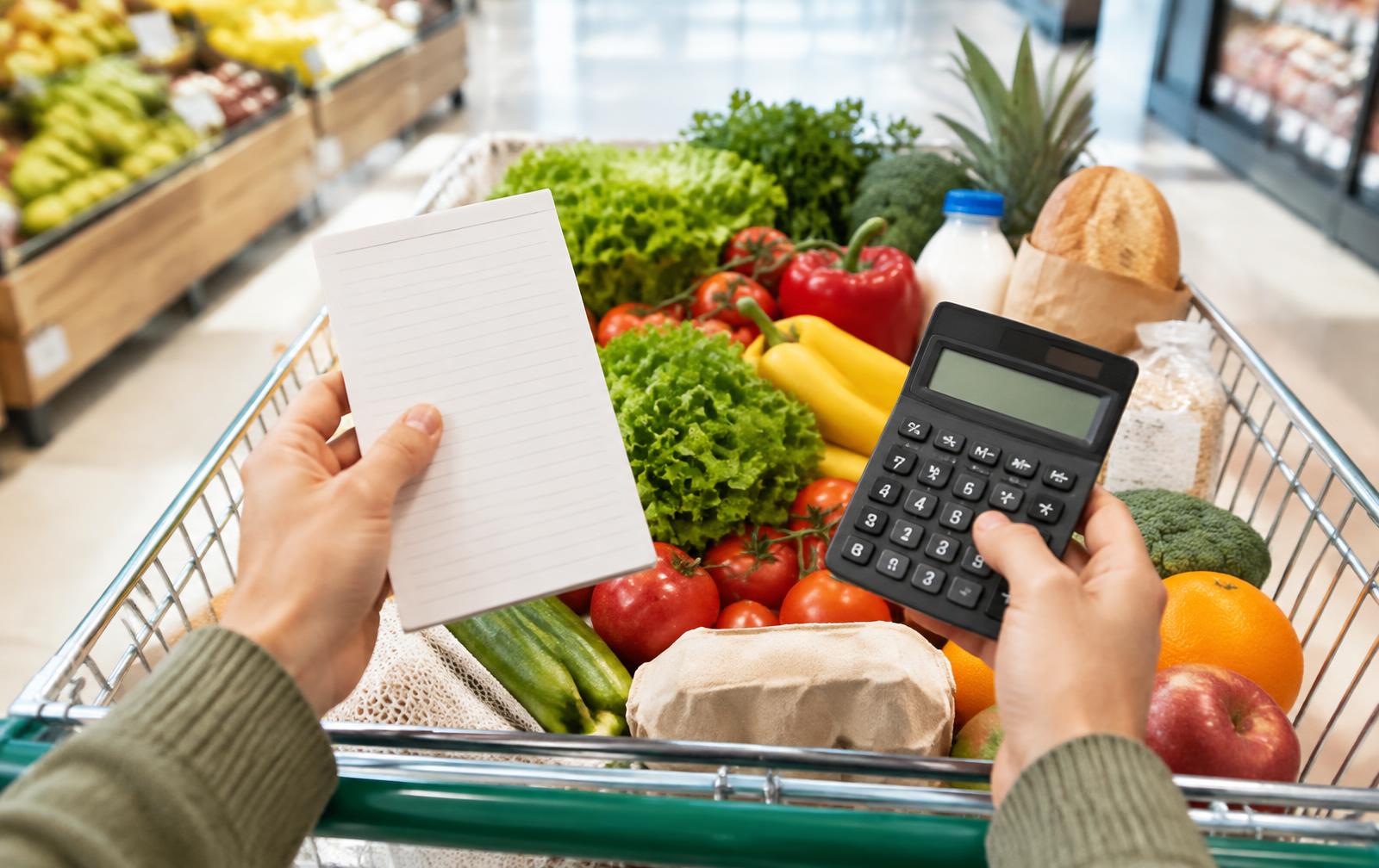 Como economizar no supermercado: 15 estratégias que cabem no dia a dia